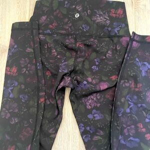 Lululemon Wunder Under Tight Luxtreme 28" Frozen Flourish Multi Leggings